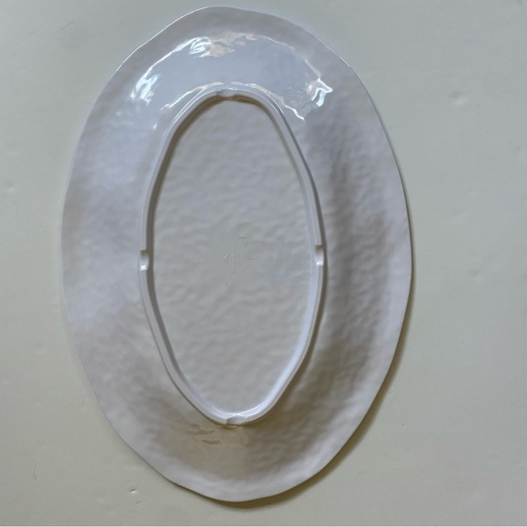 TOMMY BAHAMA Melamine Oval serving Platter Painted Flowers Green Blue Red 17.5” - Picture 6 of 16